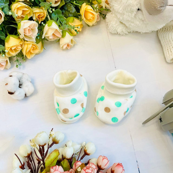 Пинетки для новорожденного Bebika, состав: 80% натуральный хлопок, 20% полиэстер, 0-3 мес. (20/2-2)